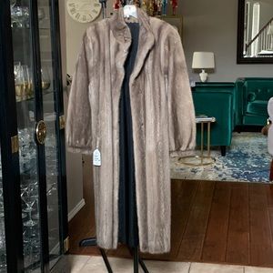 SOLD*** Vintage cerulean mink rare color